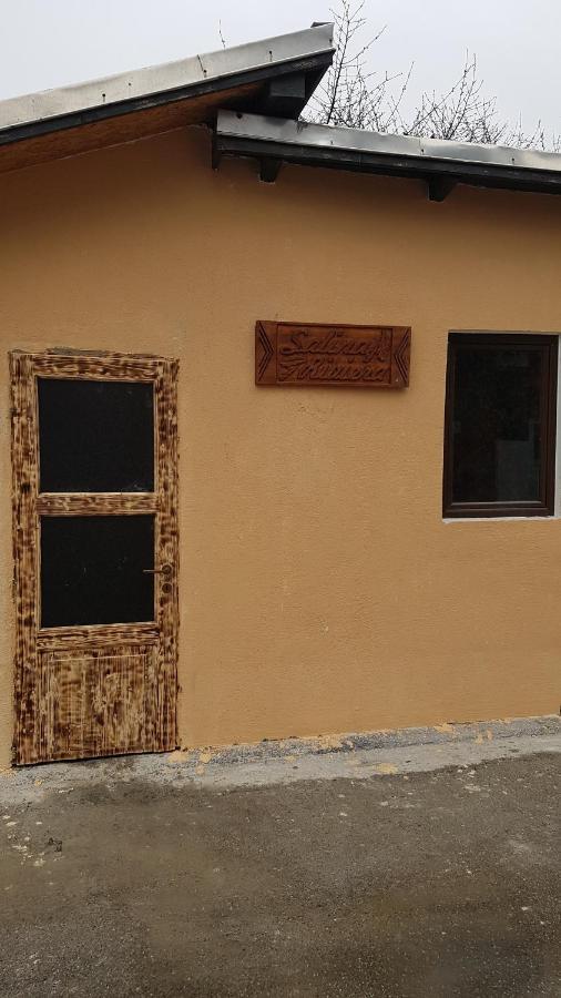 Riviera Valceana Bed & Breakfast Râmnicu Vâlcea Exterior foto