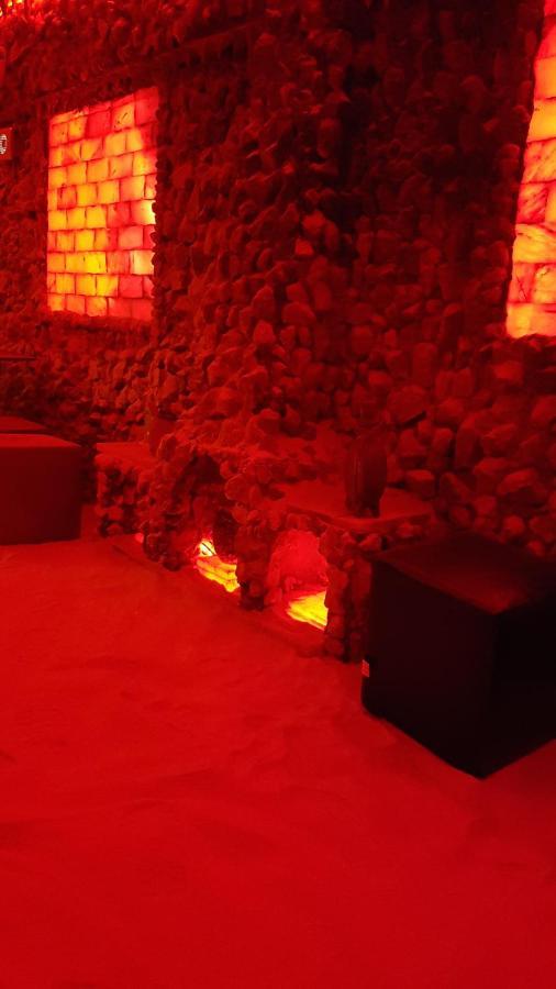 Riviera Valceana Bed & Breakfast Râmnicu Vâlcea Exterior foto